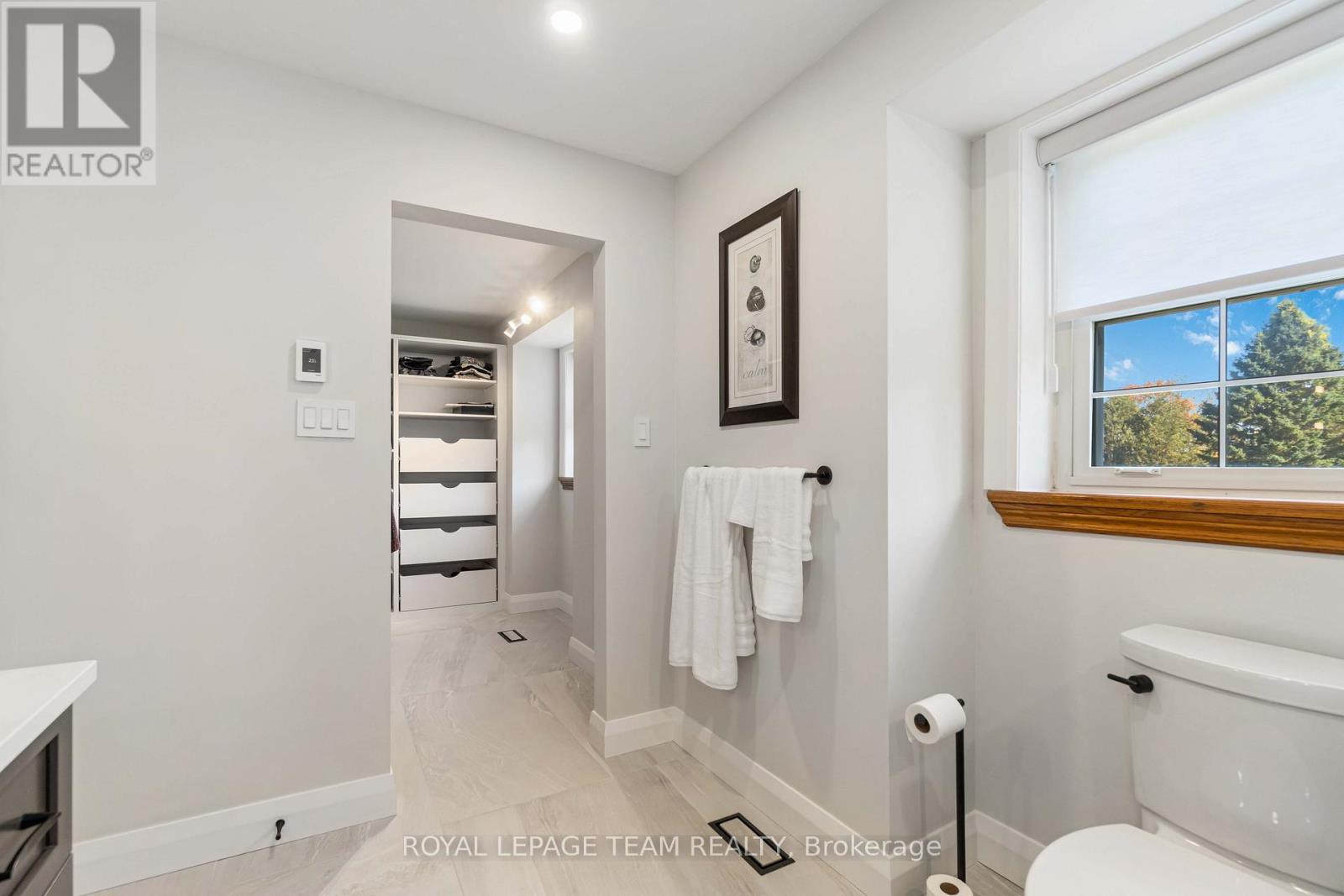 910 BOLTON ROAD - 31