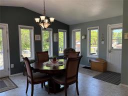 521 Sixth Avenue E, Ste Rose Du Lac, MB R0L1S0 Photo 11