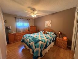 521 Sixth Avenue E, Ste Rose Du Lac, MB R0L1S0 Photo 19