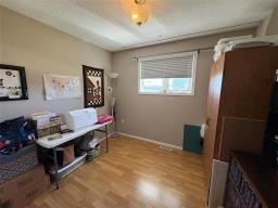 521 Sixth Avenue E, Ste Rose Du Lac, MB R0L1S0 Photo 22