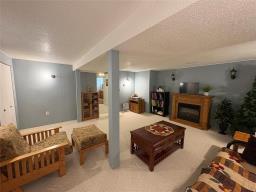 521 Sixth Avenue E, Ste Rose Du Lac, MB R0L1S0 Photo 26