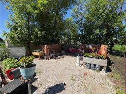 521 Sixth Avenue E, Ste Rose Du Lac, MB R0L1S0 Photo 43