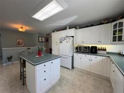 Laundry room - 521 Sixth Avenue E, Ste Rose Du Lac, MB R0L1S0 Photo 7