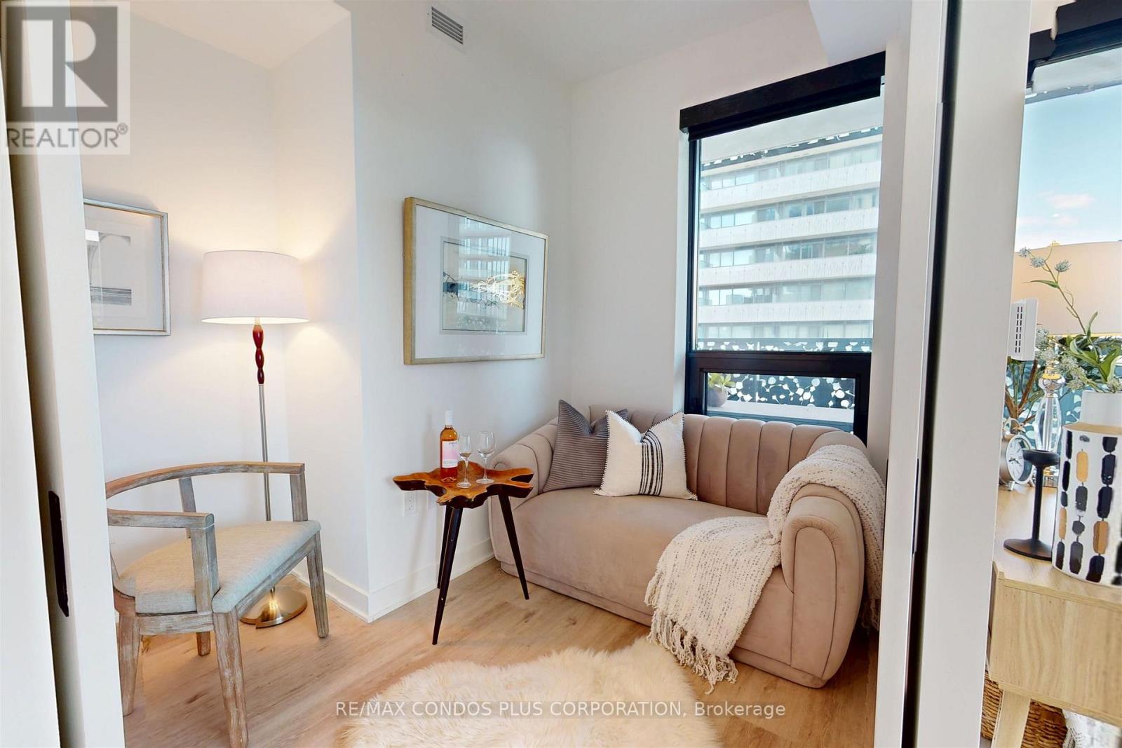 #3812 55 CHARLES STREET E - 11