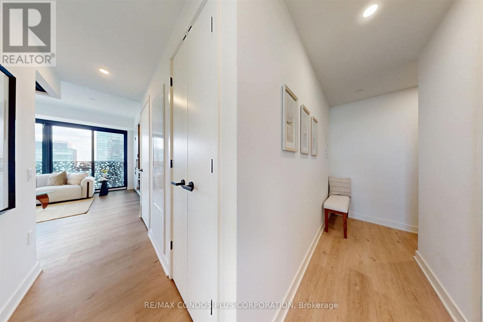 #3812 55 CHARLES STREET E - 13