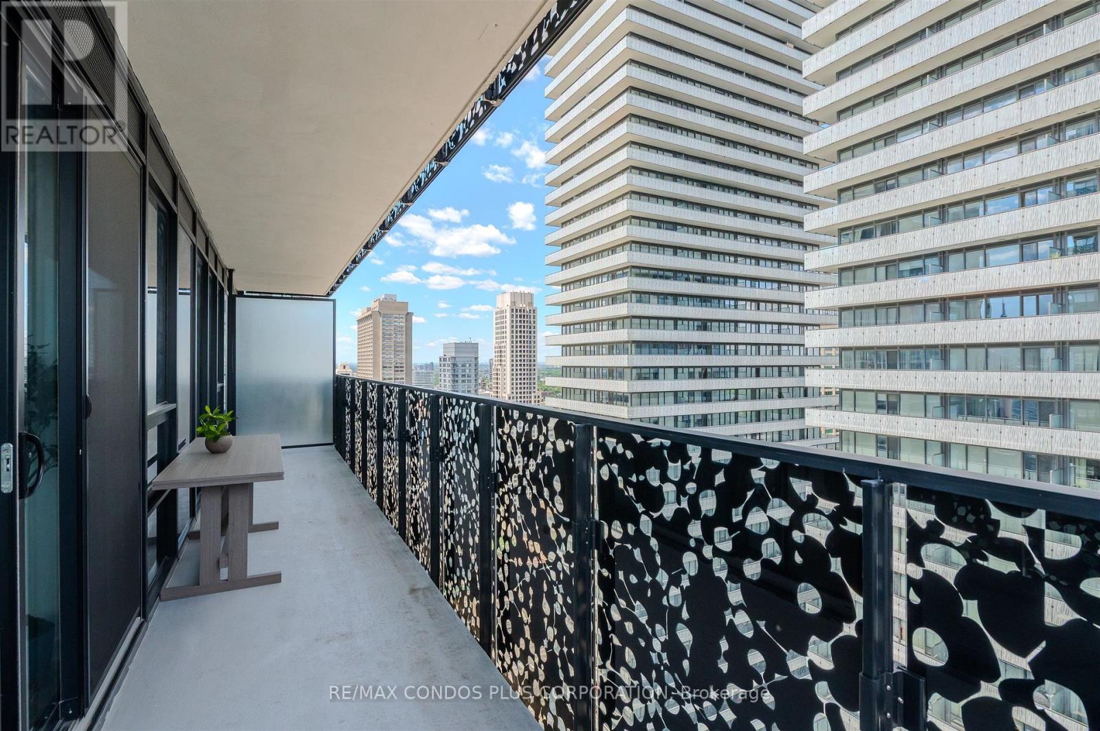 #3812 55 CHARLES STREET E - 17