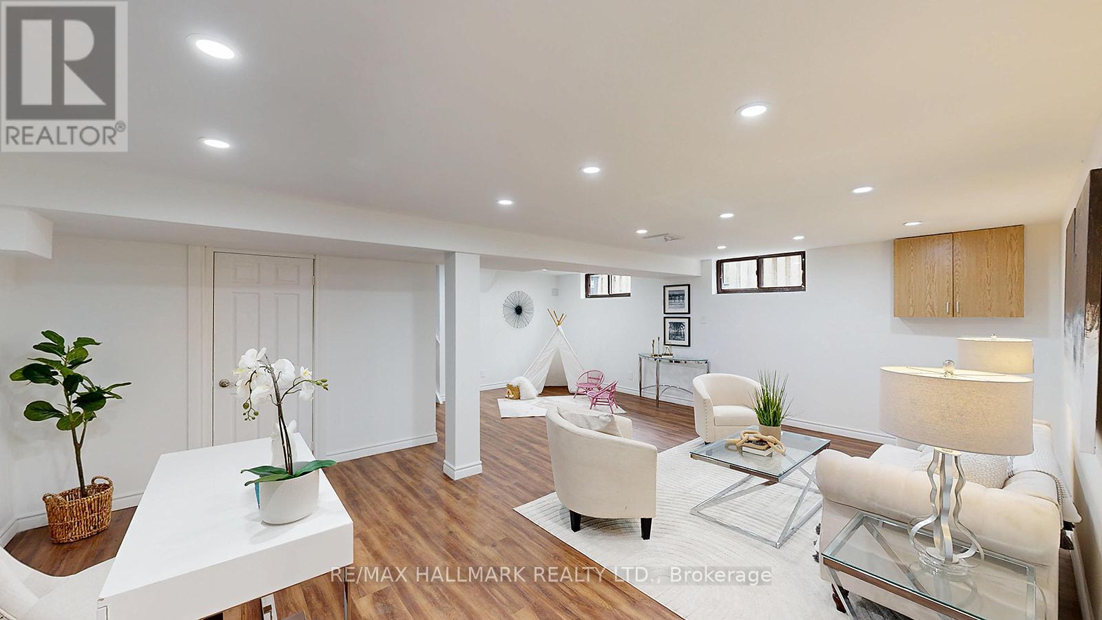 6197 KINGSTON ROAD - 21