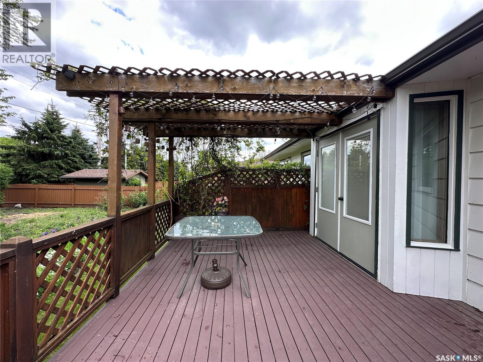168 Shevchenko CRESCENT - 51