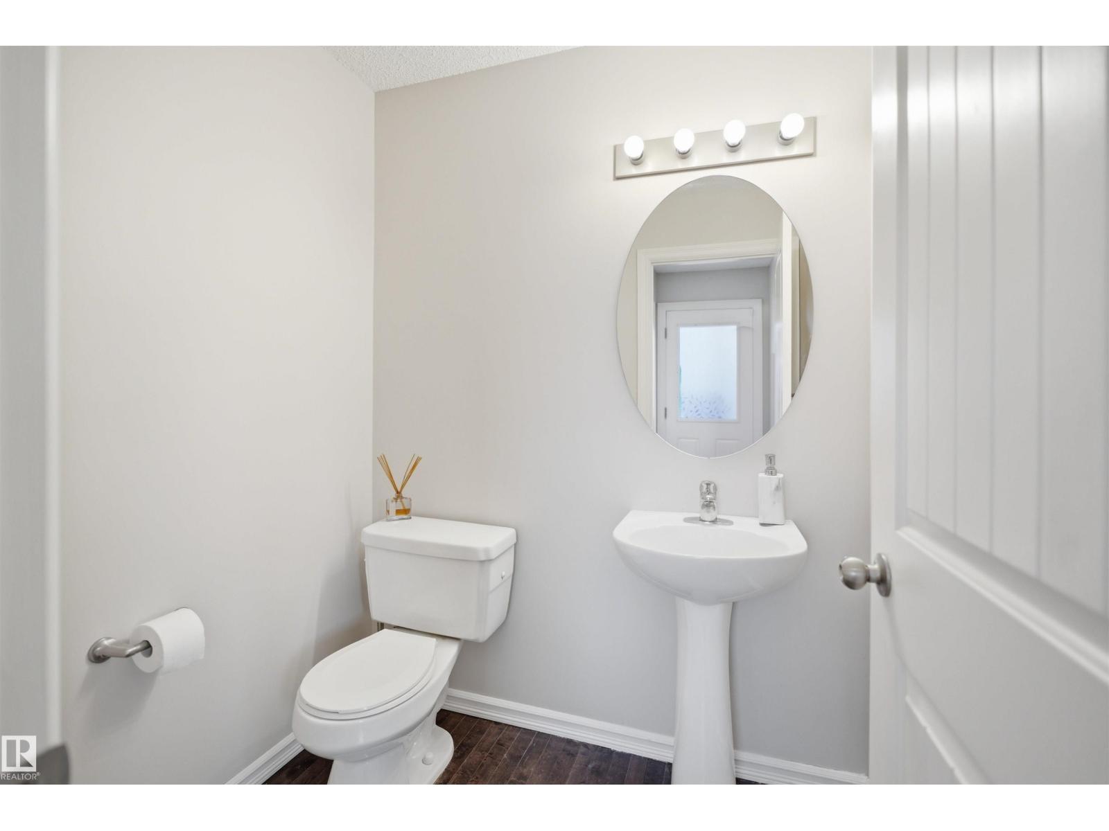 1124 37A AV NW - 13