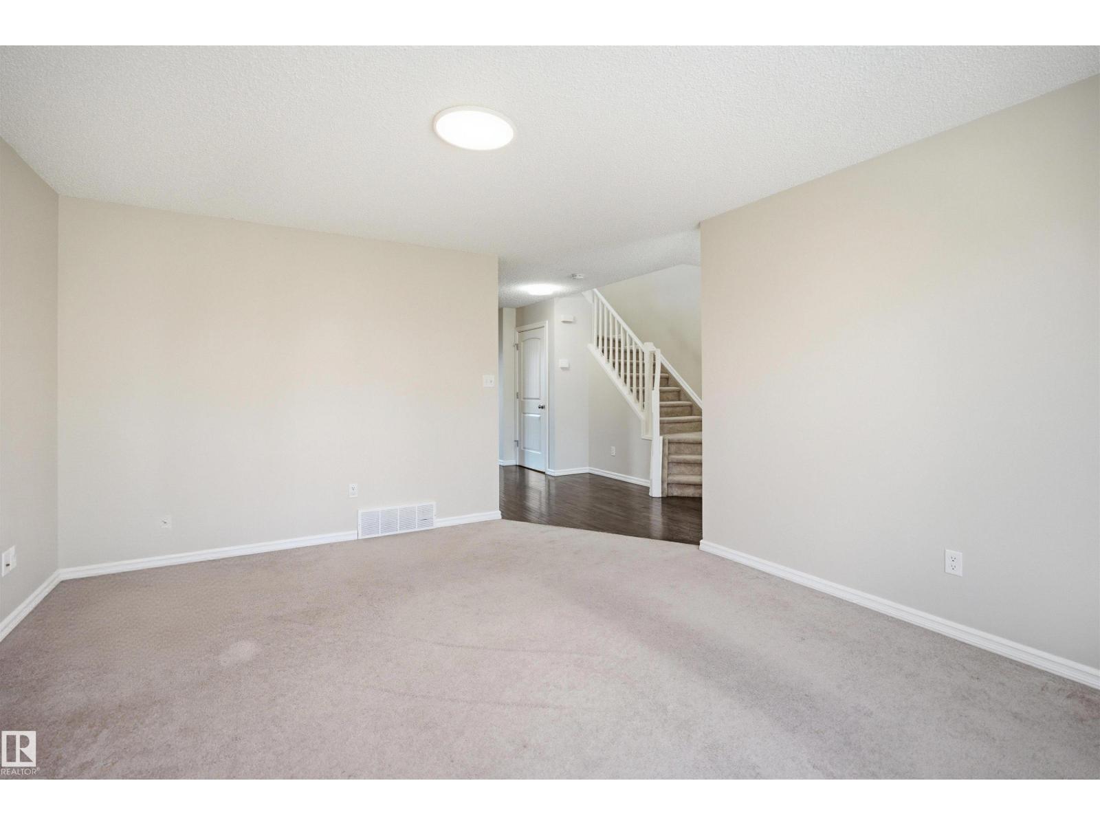 1124 37A AV NW - 6
