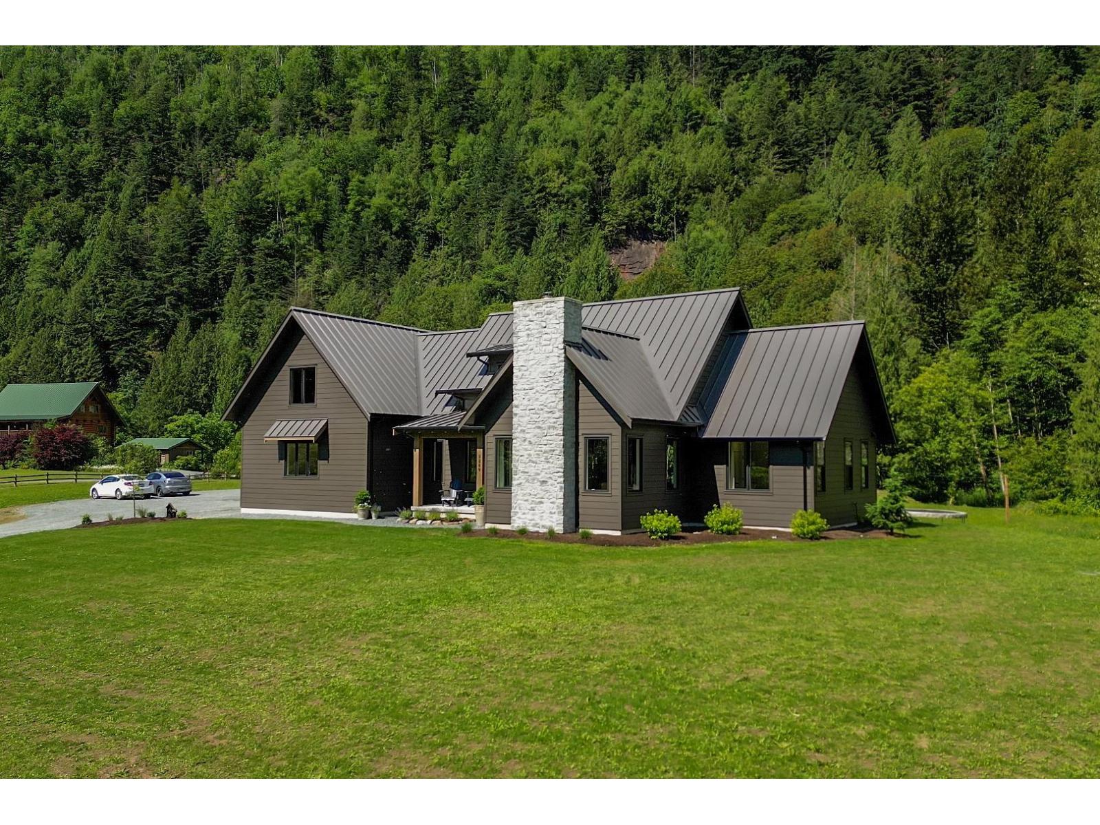 5249 KAMP ROAD, Agassiz, Agassiz