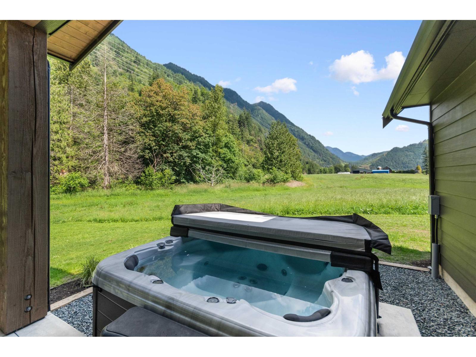 5249 KAMP ROAD, Agassiz, Agassiz