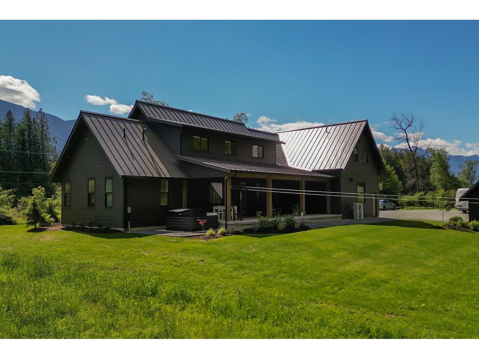 5249 KAMP ROAD, Agassiz, Agassiz