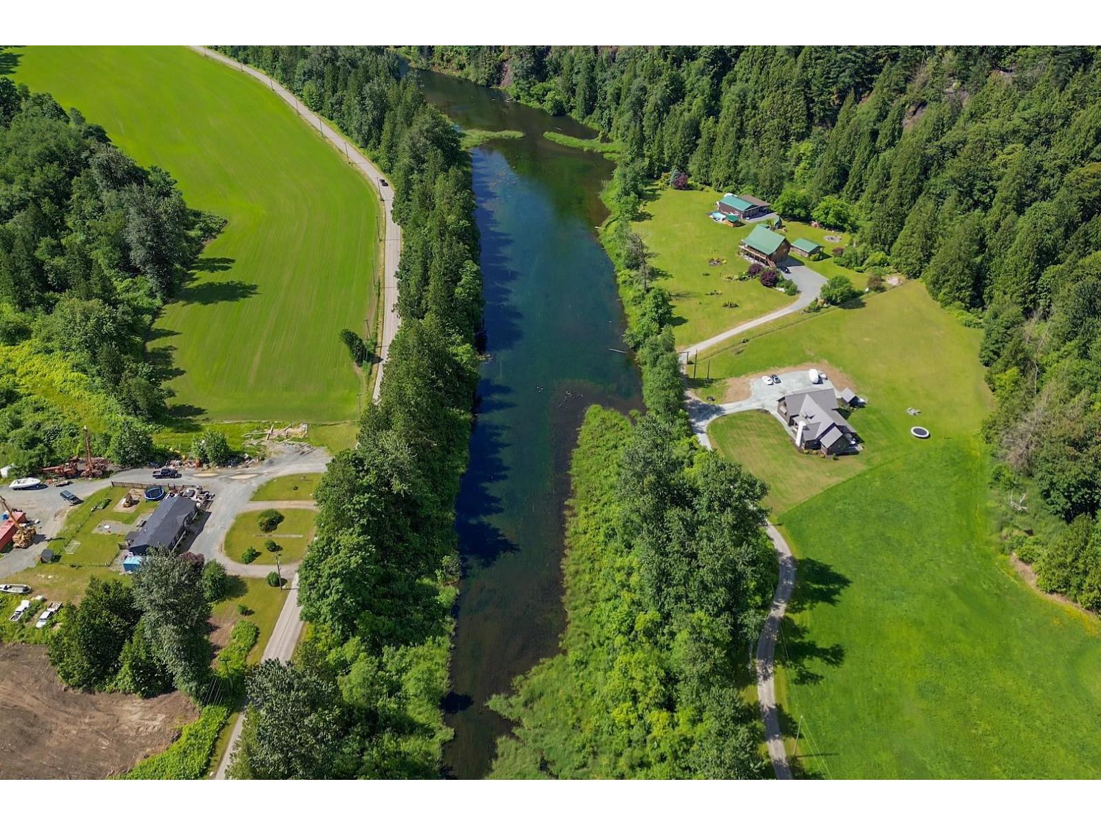 5249 KAMP ROAD, Agassiz, Agassiz