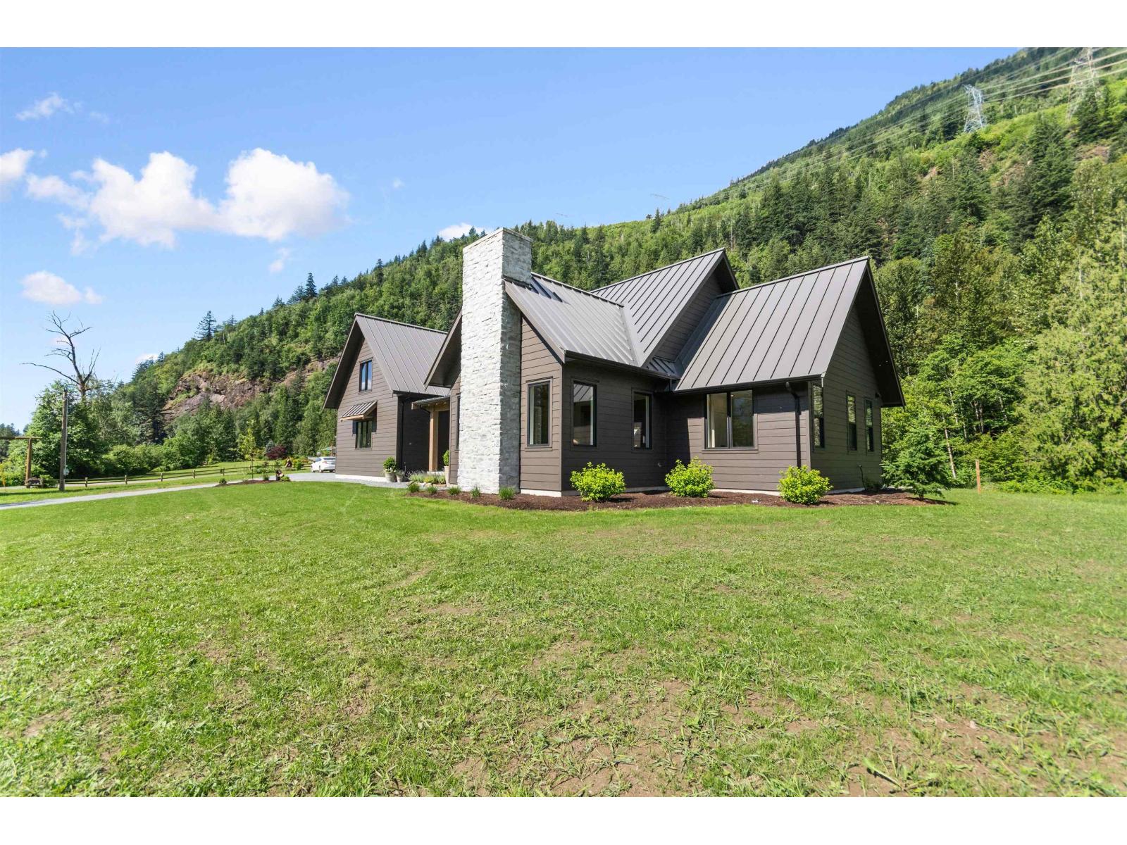 5249 KAMP ROAD, Agassiz, Agassiz