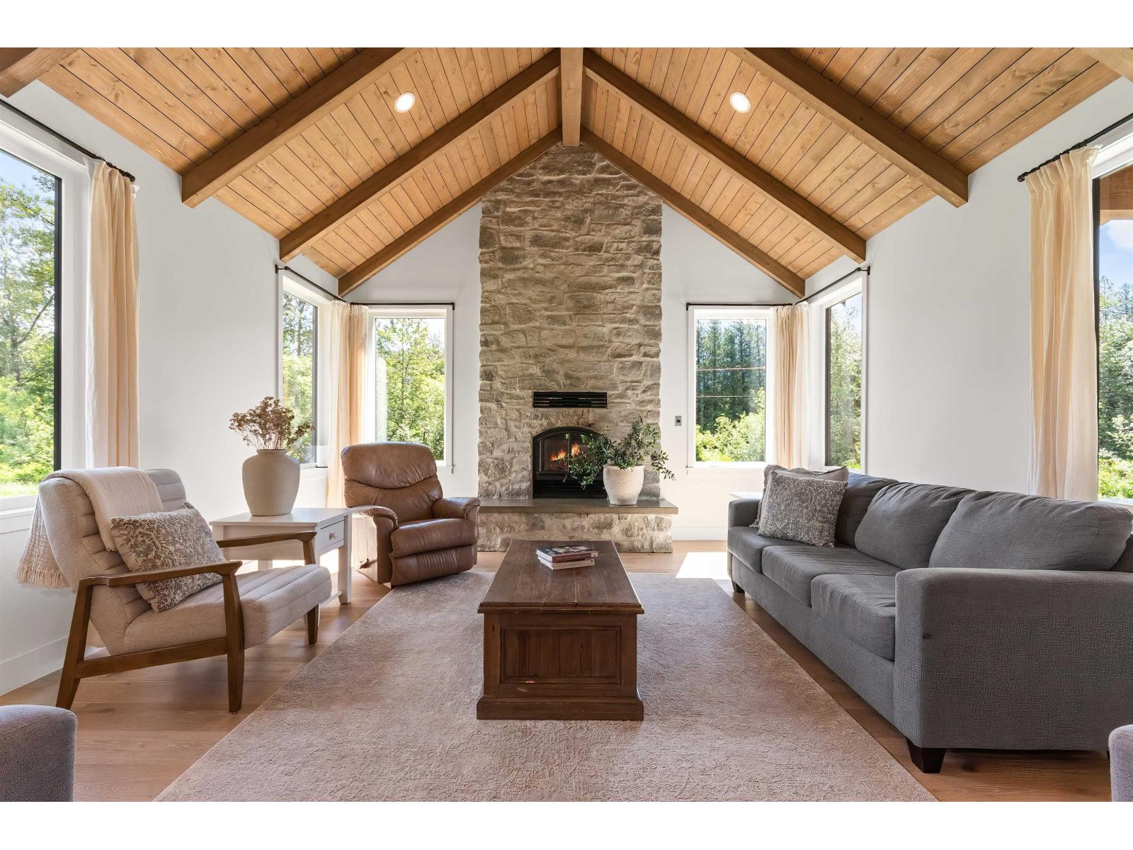 5249 KAMP ROAD, Agassiz, Agassiz