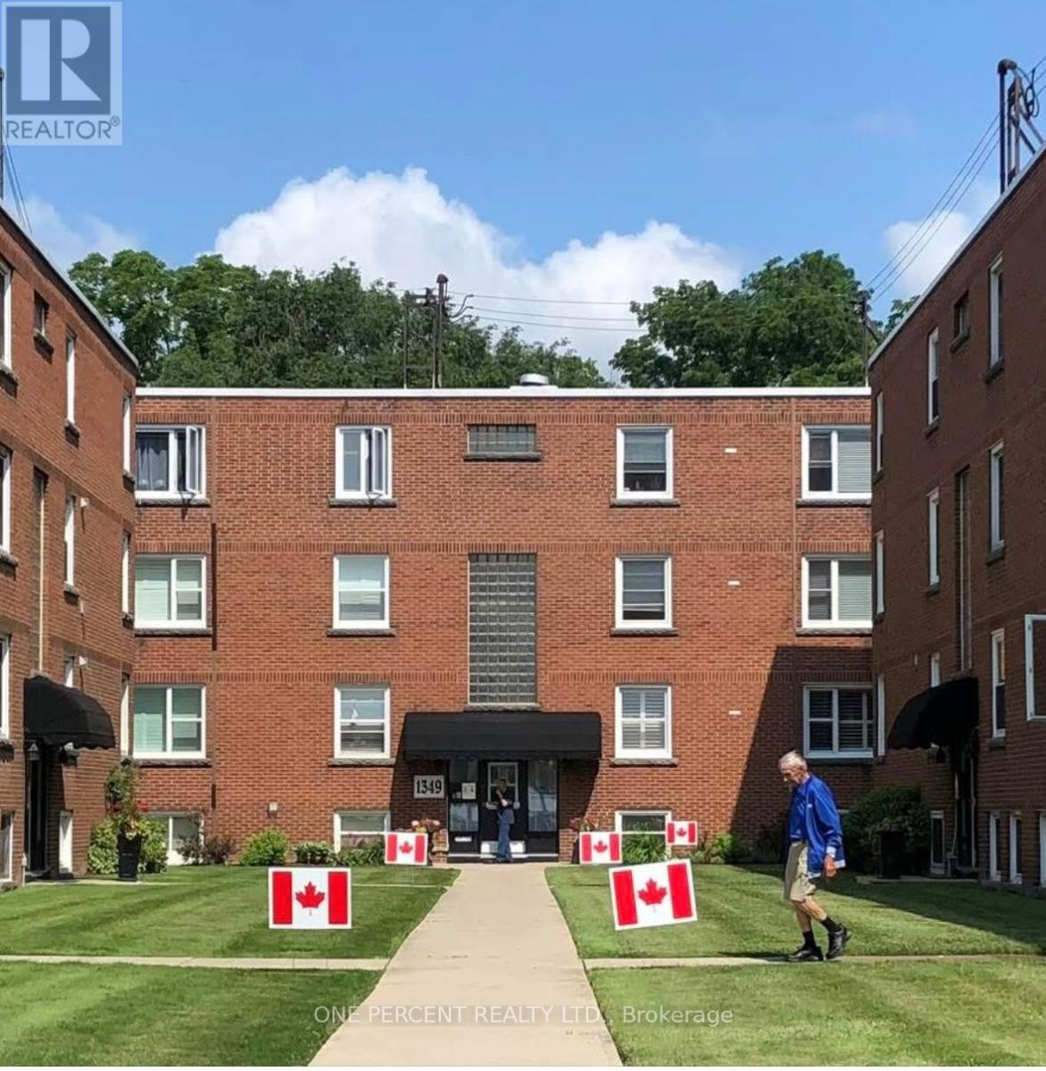 #16 1351 LAKESHORE ROAD - 1