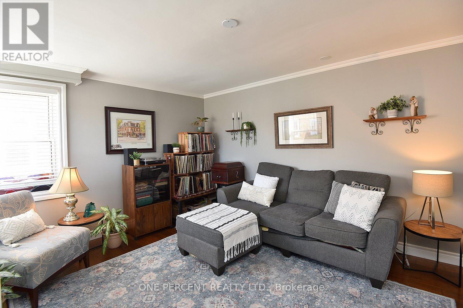 #16 1351 LAKESHORE ROAD - 16