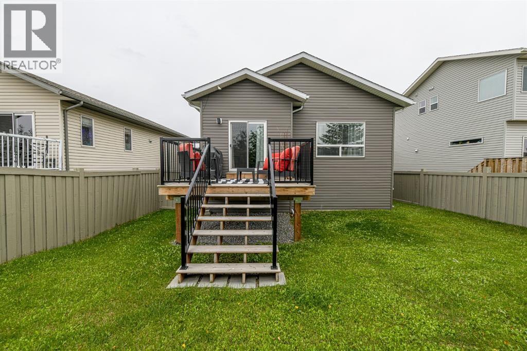 8722 Willow Drive — photo 32