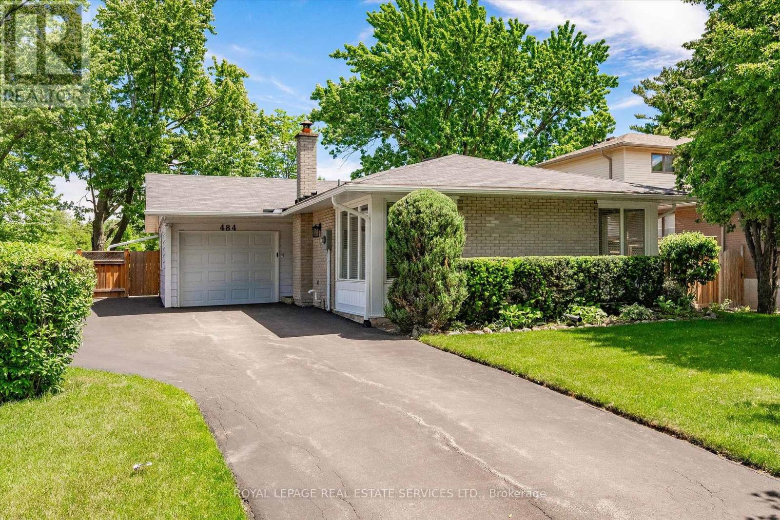 484 GRAND BOULEVARD - 3