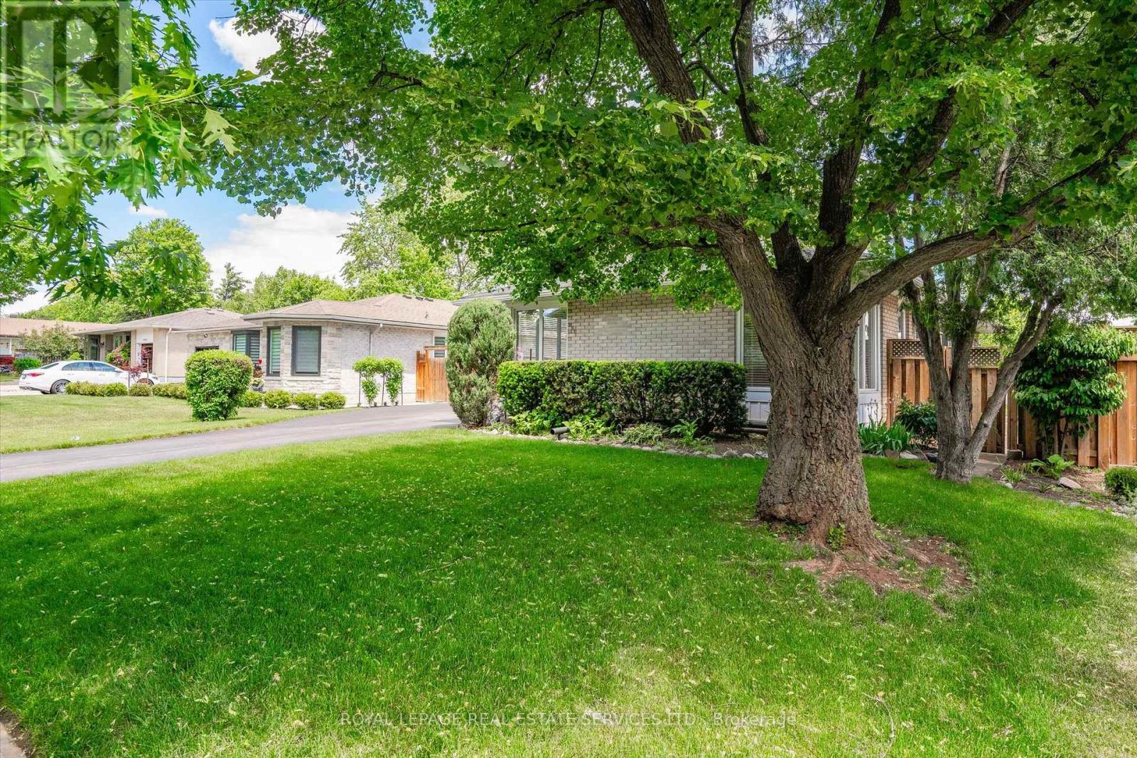 484 GRAND BOULEVARD - 5