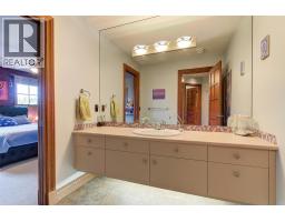 1306 Huckleberry Road, Kelowna, BC V1P1M5 Photo 63