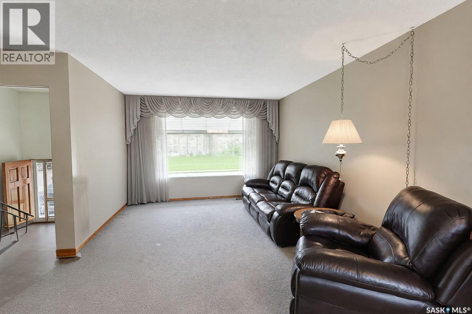 626 22nd STREET E - photo 4