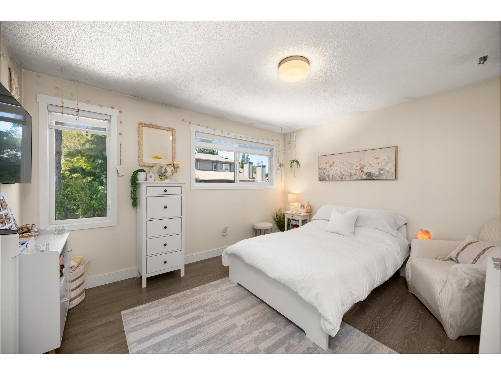 1774 LILAC DRIVE, Surrey