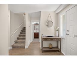 1774 Lilac Drive, Surrey, BC V4A5C9 Photo 6