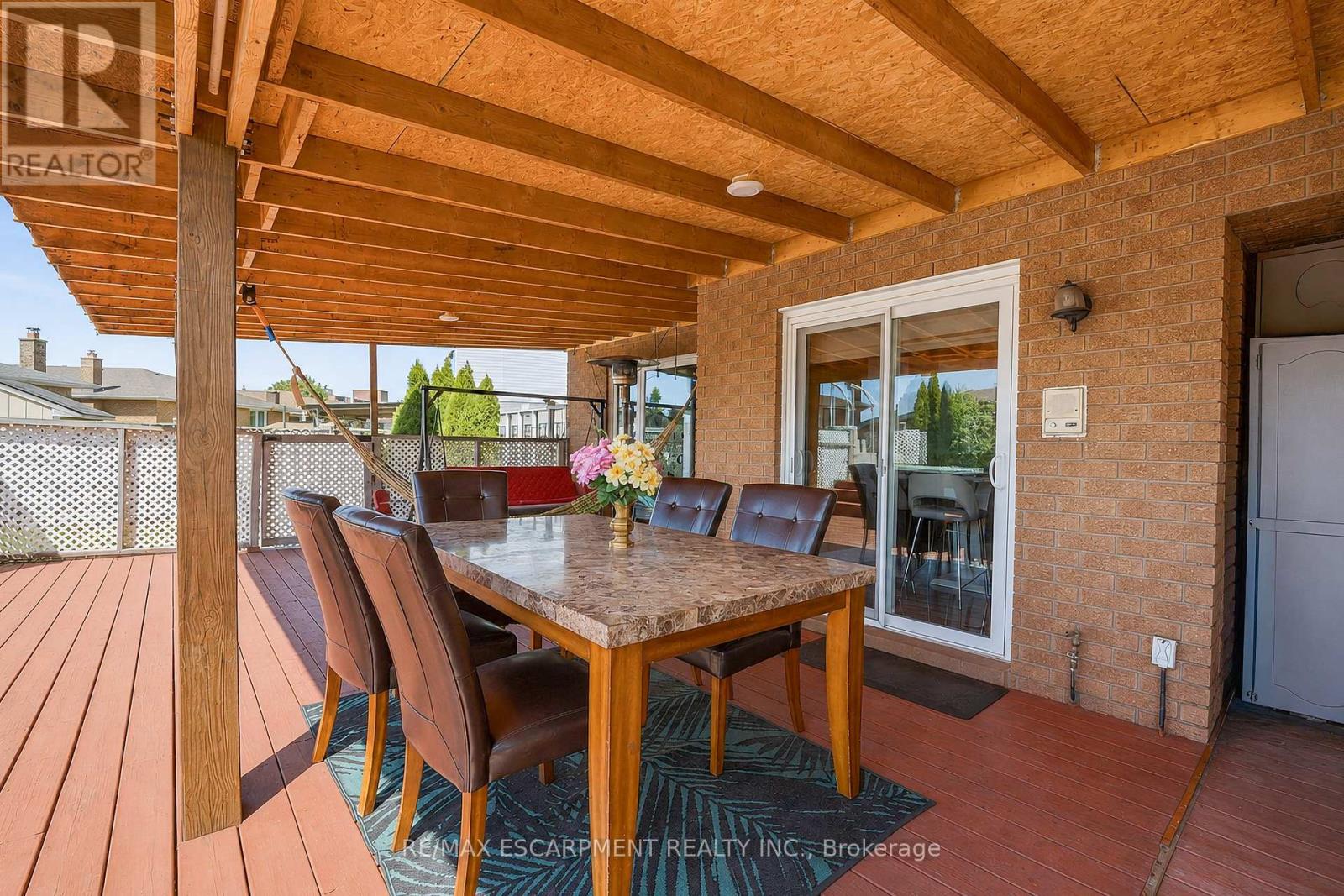 15 TALIA COURT - 27