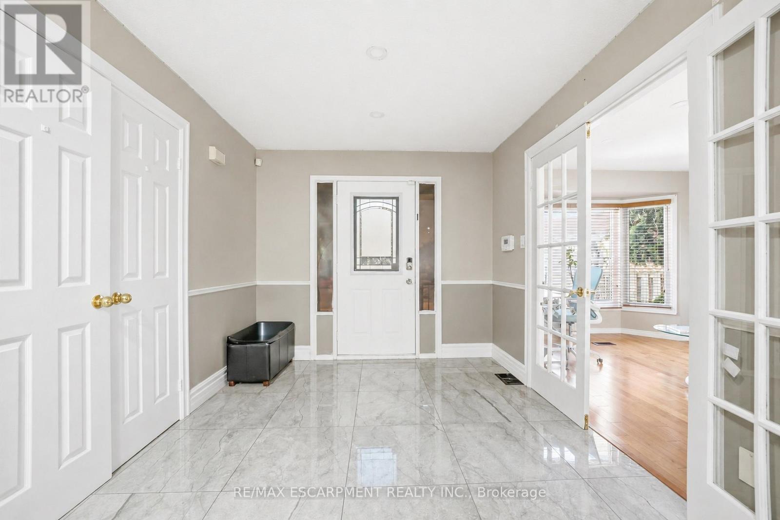 15 TALIA COURT - 4
