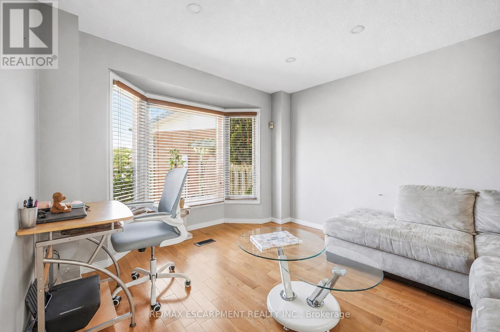 15 TALIA COURT - 5