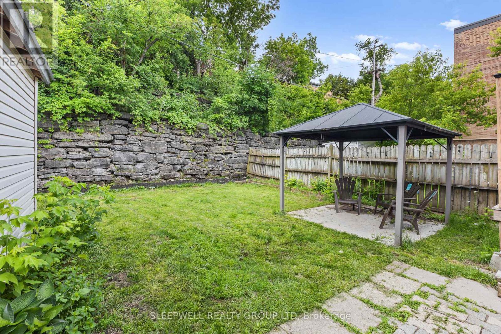 1486 LEPAGE AVENUE - 10