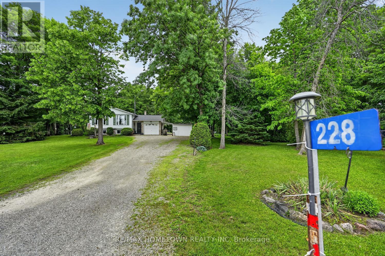228 8TH LINE ROAD - 3