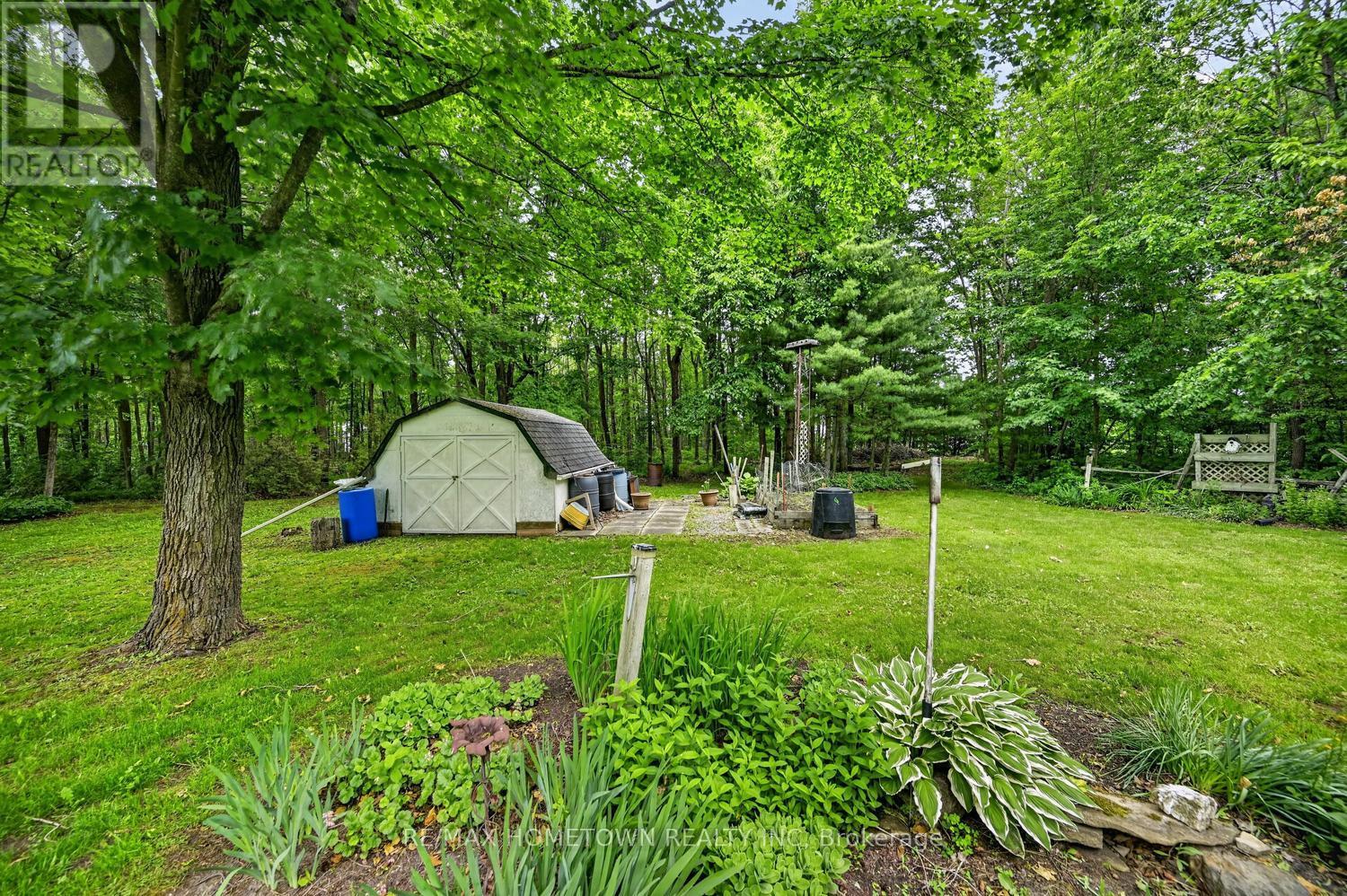 228 8TH LINE ROAD - 32