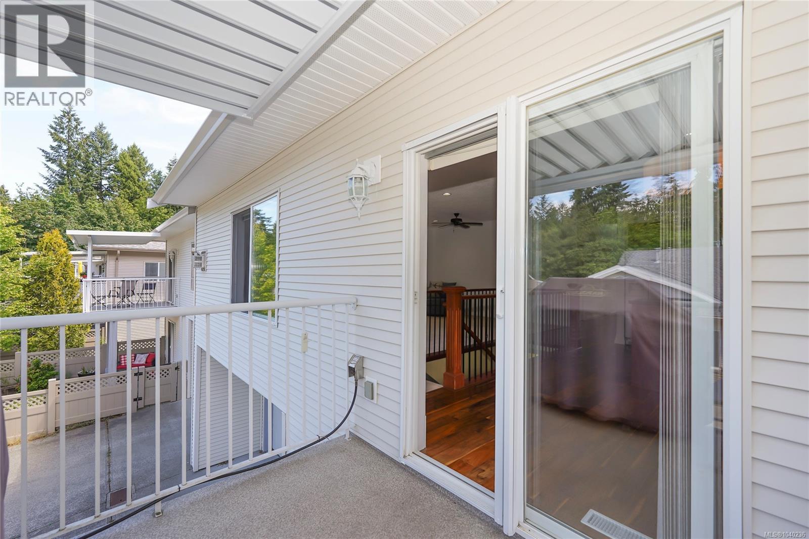 54 1150 Walkem Rd, Ladysmith