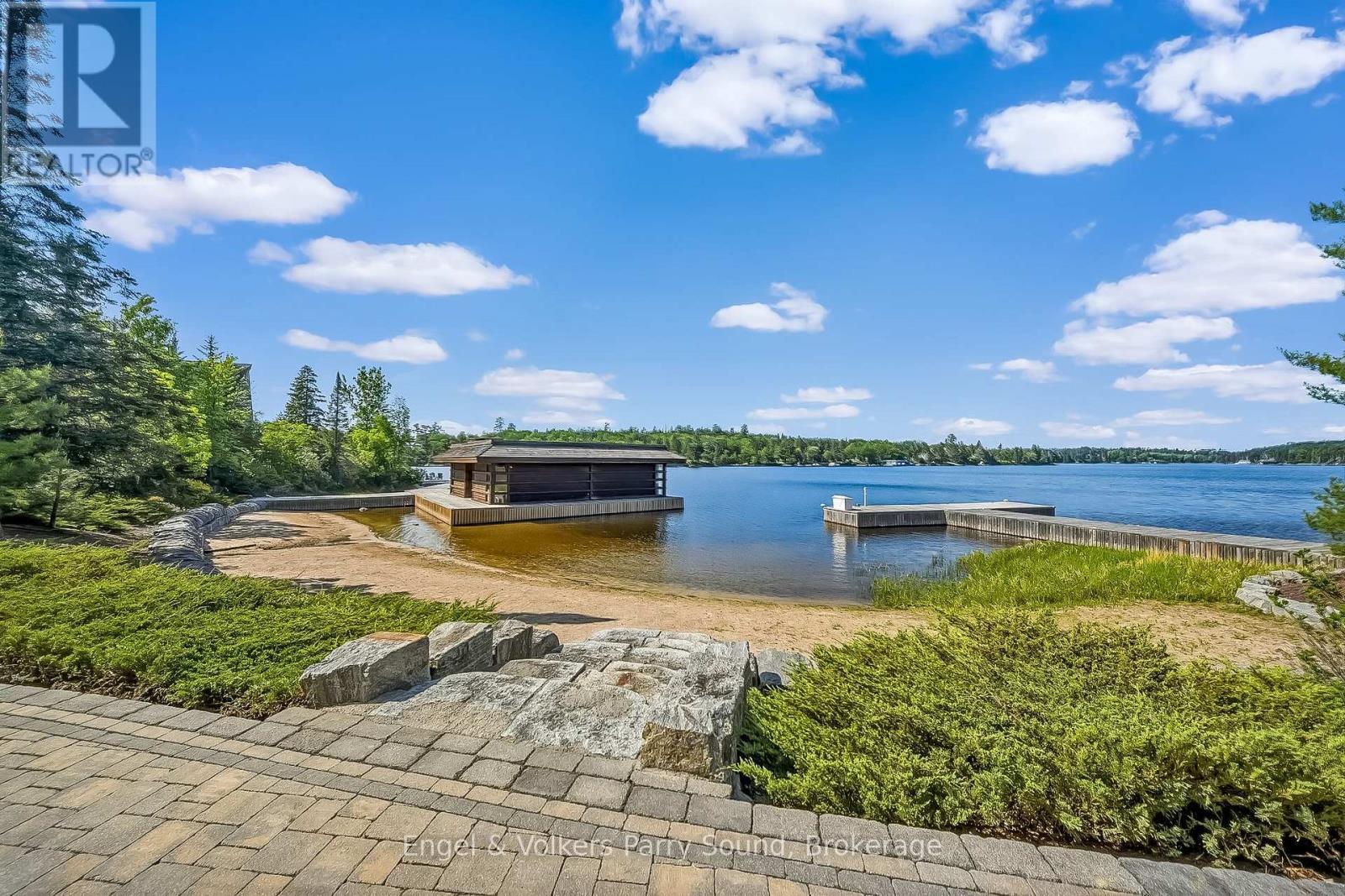 4 & 5 PENINSULA ROAD - 41