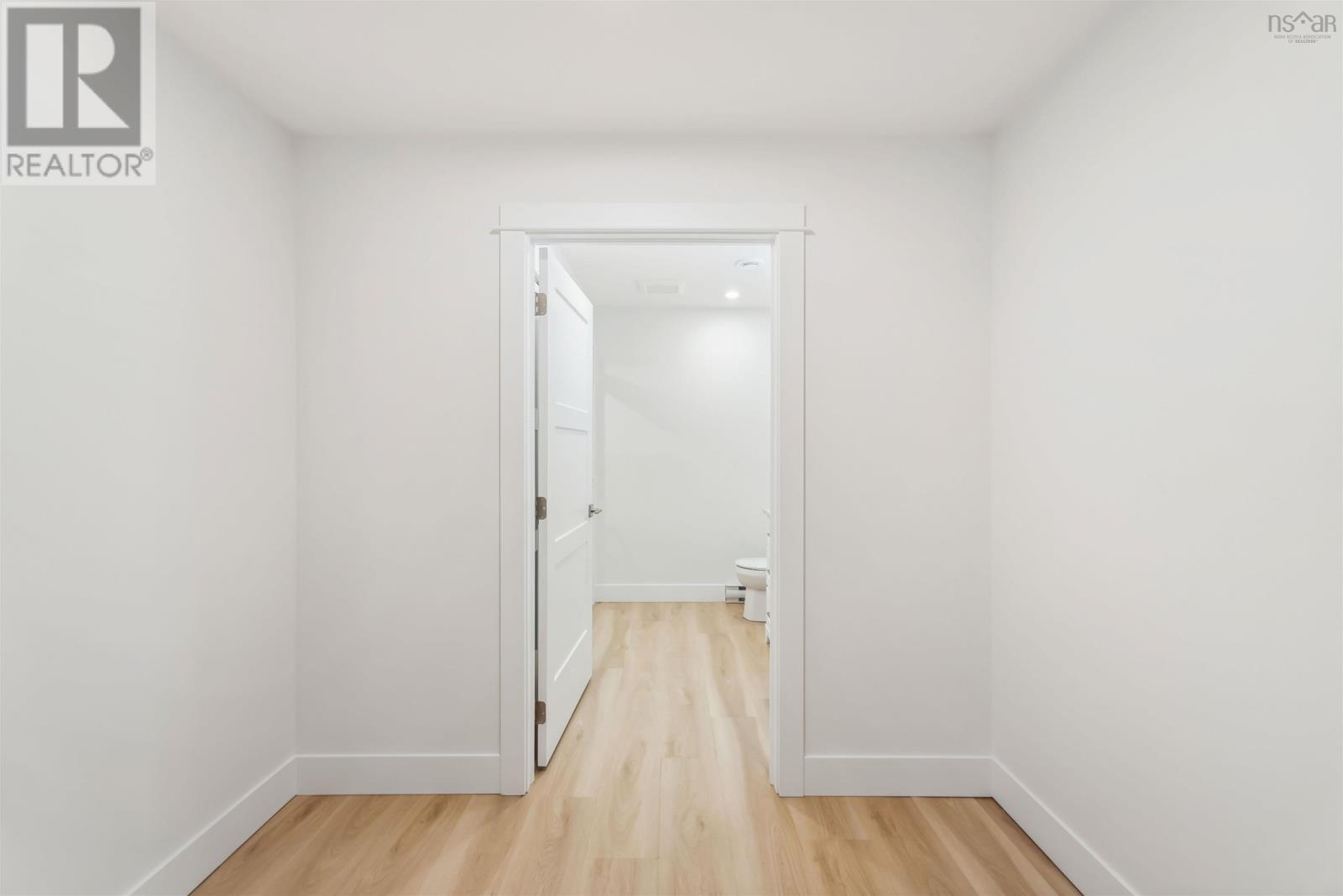 1444 Ashlee Drive - 27