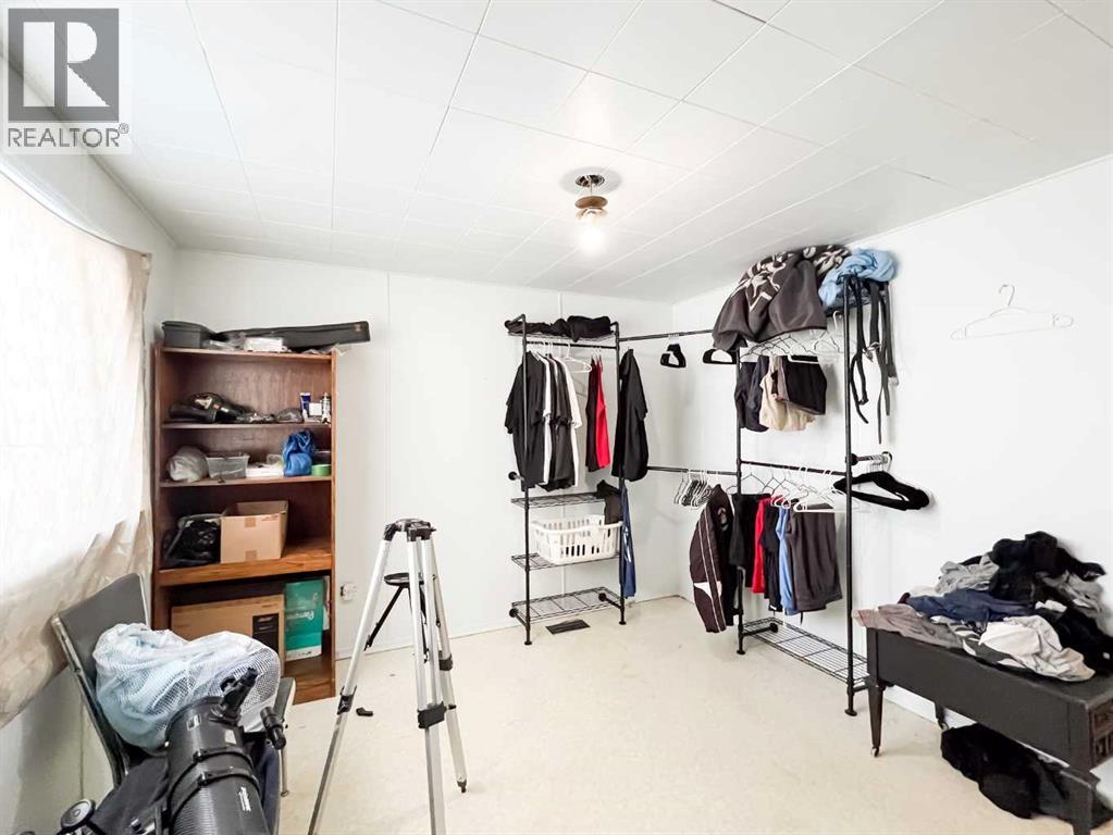 5420 Gravel Avenue - 13