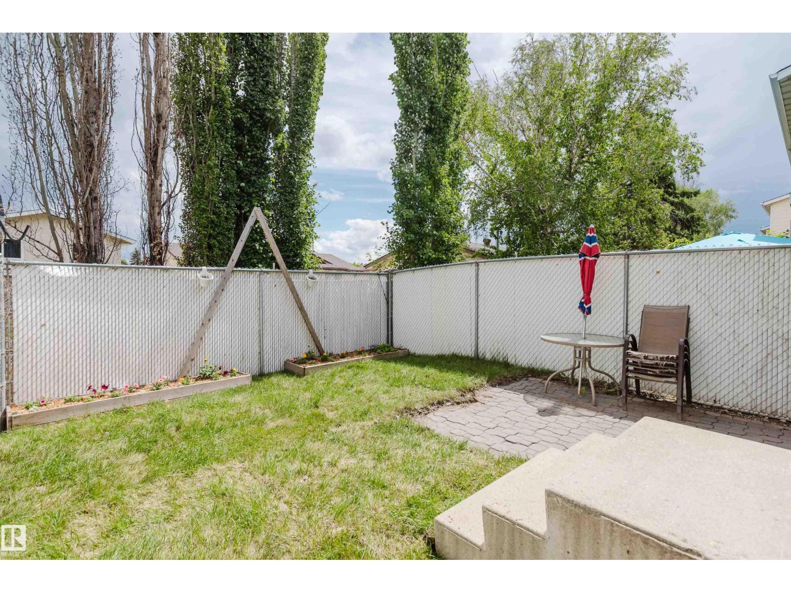16475 115 ST NW - 39