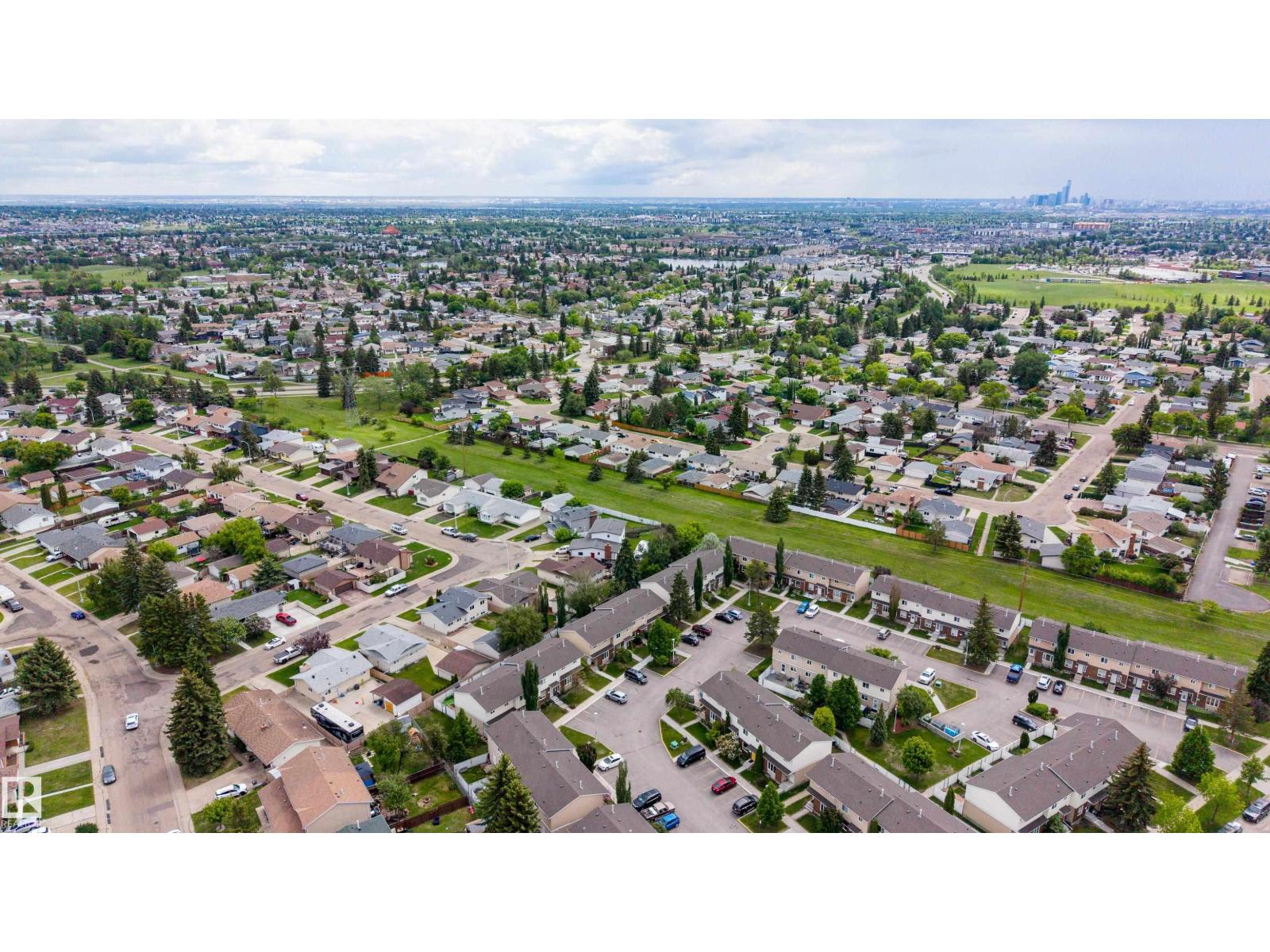16475 115 ST NW - 43