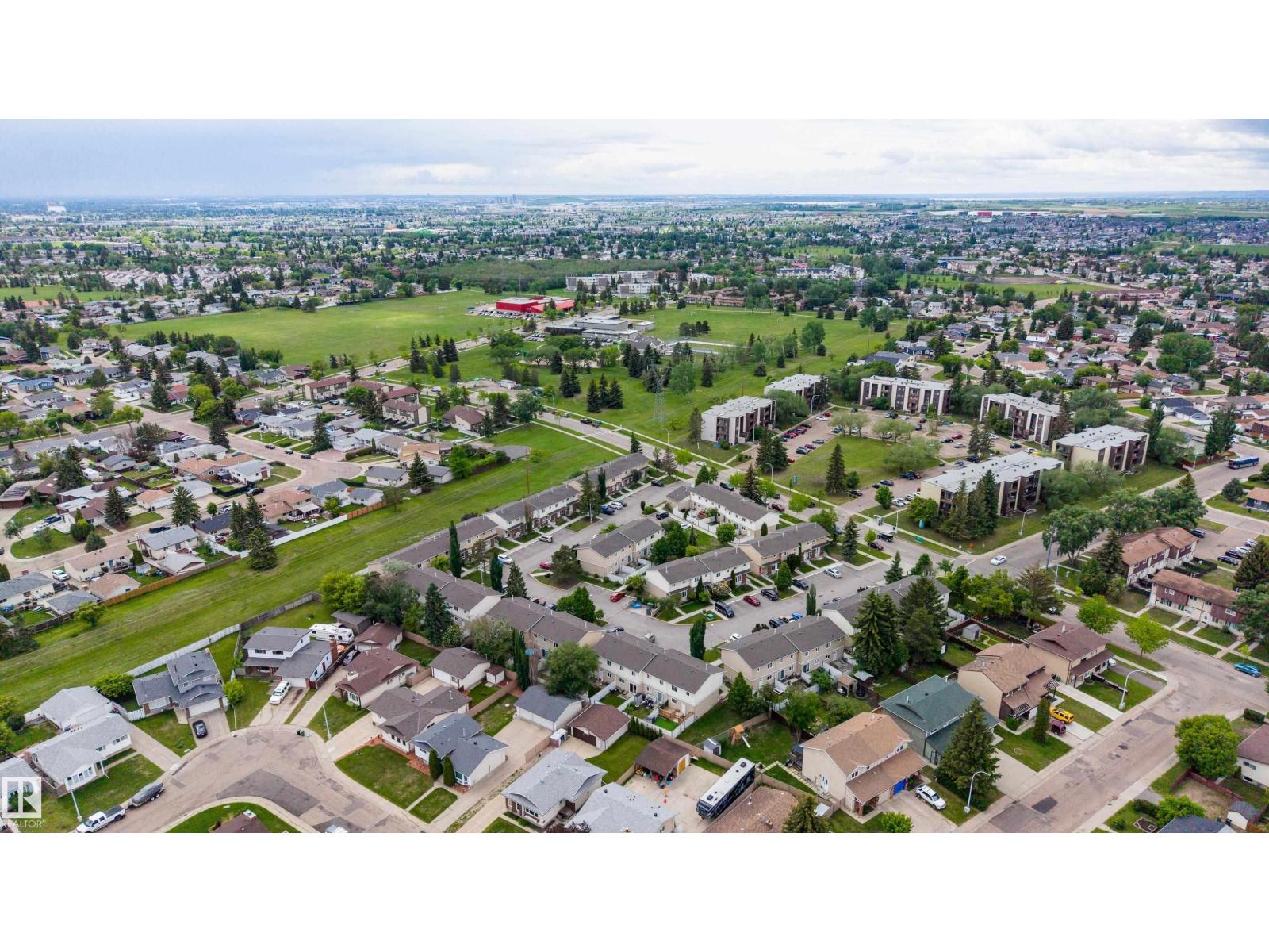 16475 115 ST NW - 45