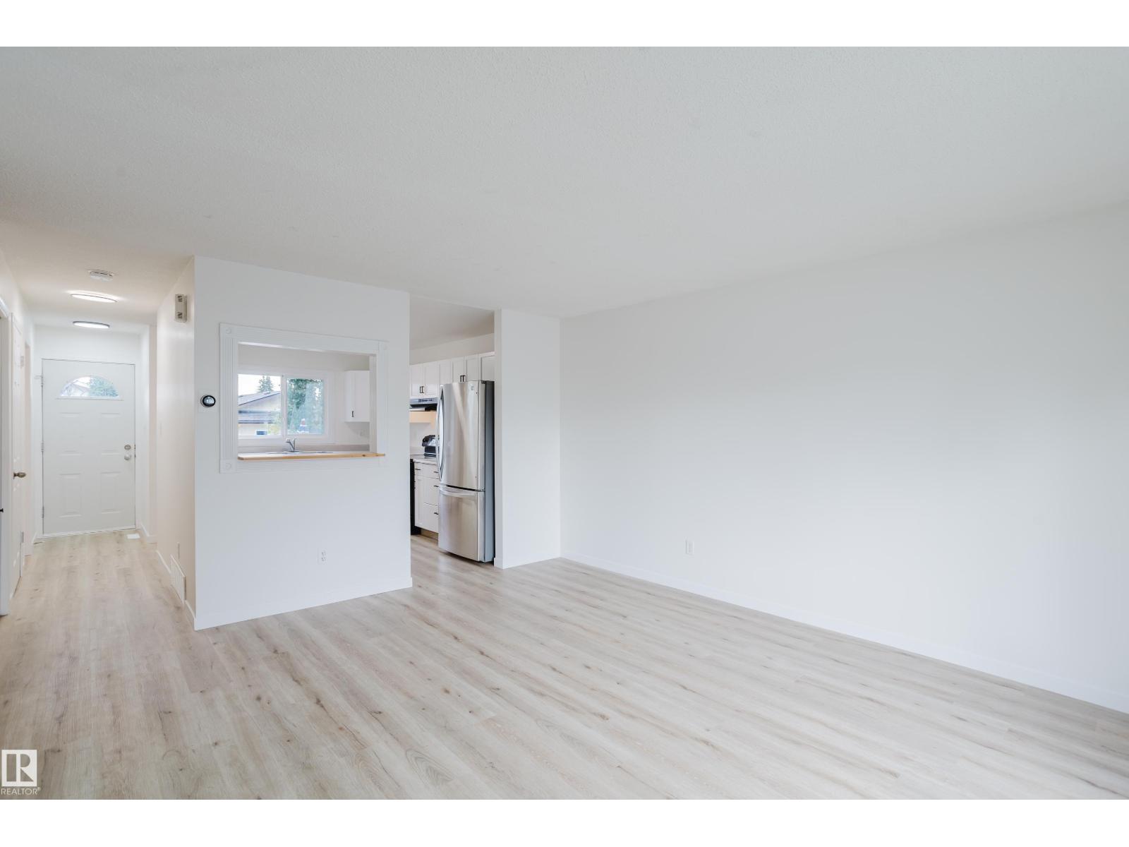 16475 115 ST NW - 7