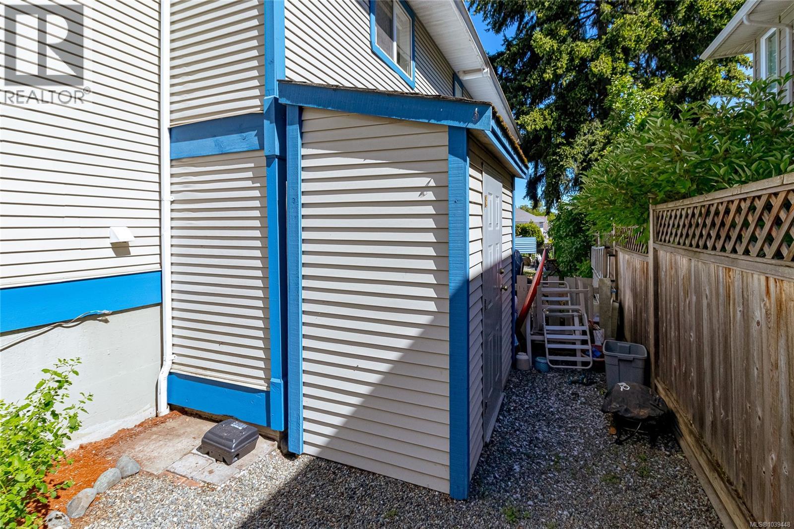  1228 Pembroke Street, Victoria