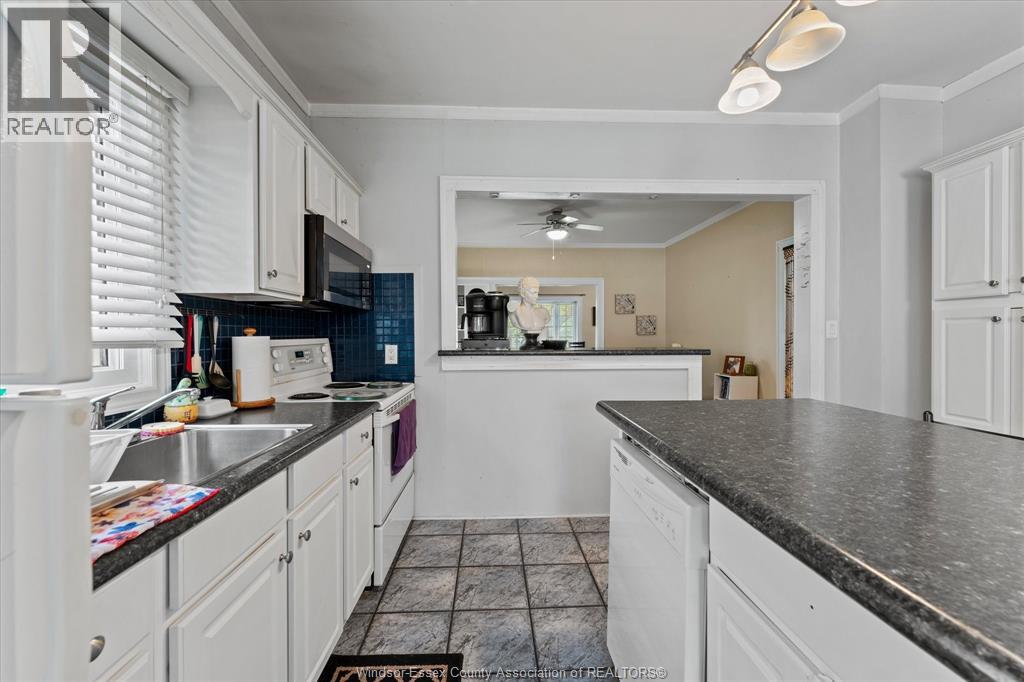 746 CAMPBELL - 16