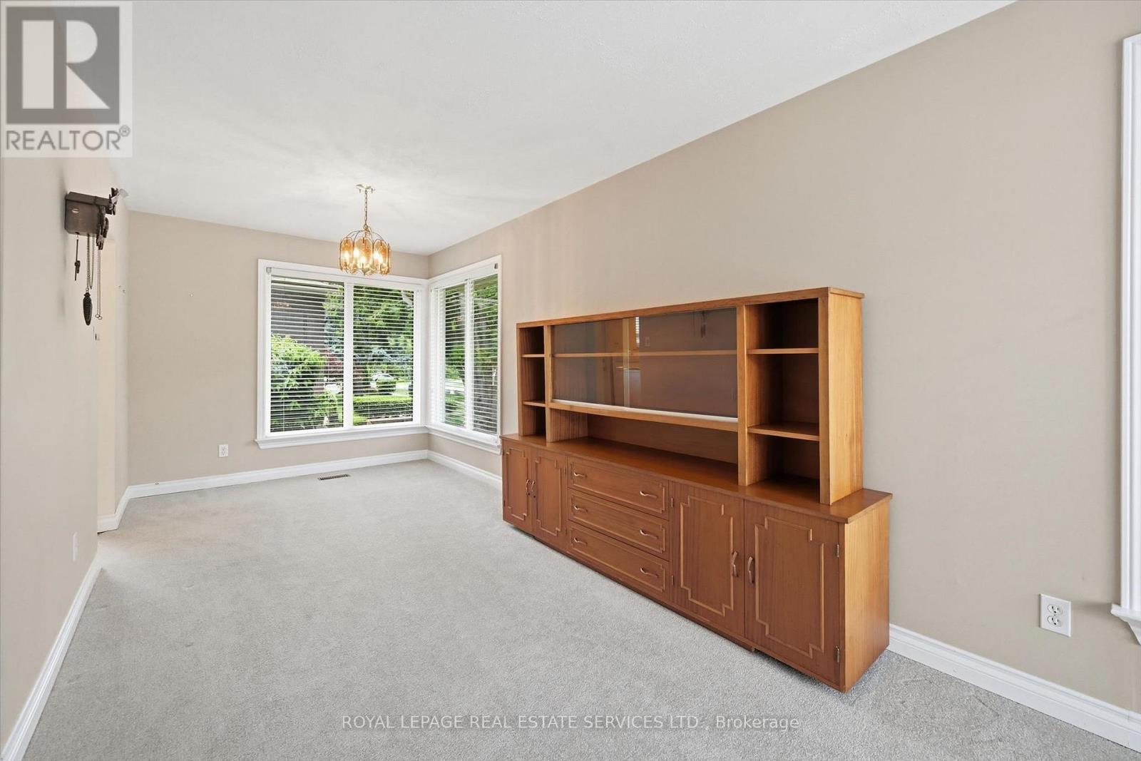 484 GRAND BOULEVARD - Image 13