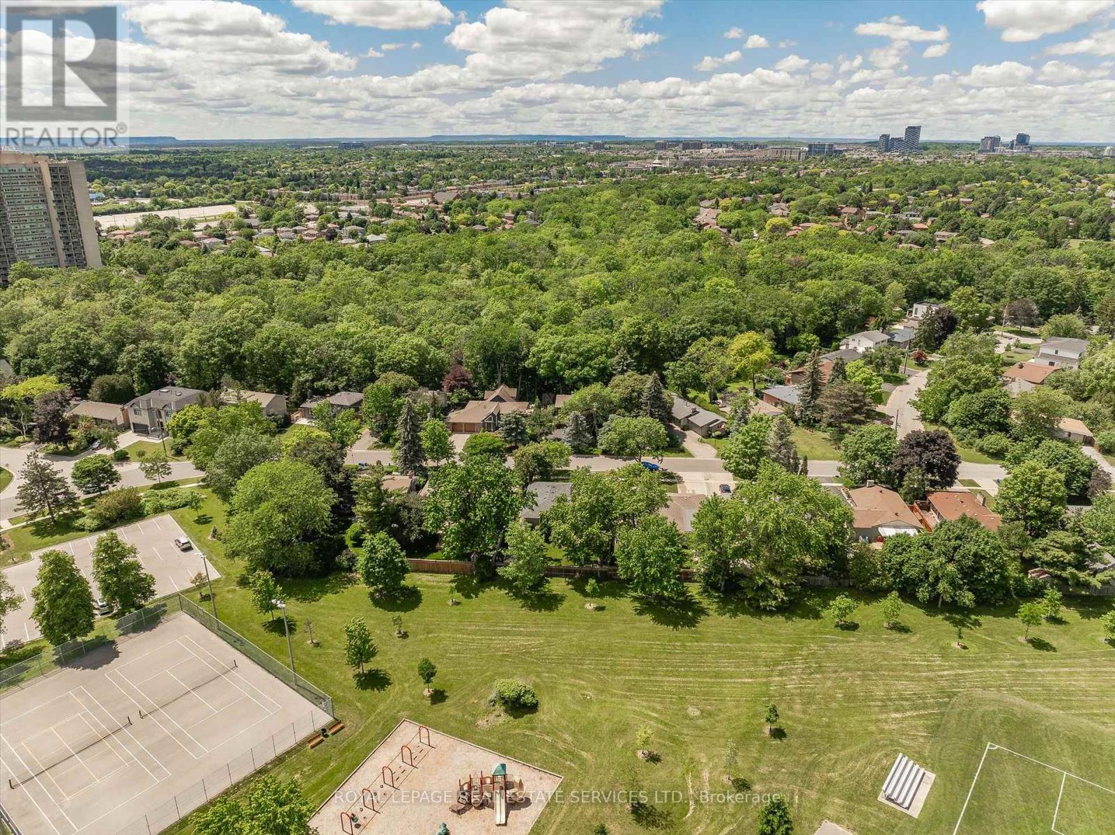 484 GRAND BOULEVARD - 50