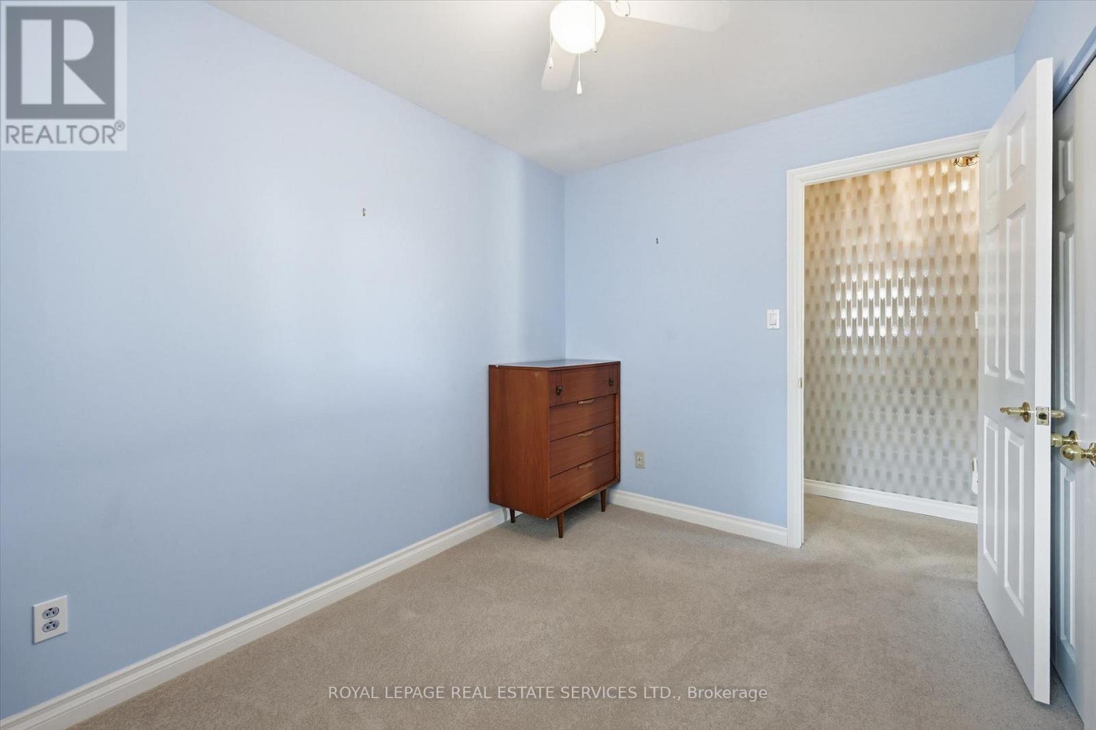 484 GRAND BOULEVARD - Image 23