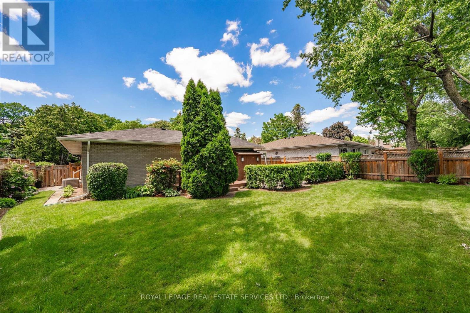 484 GRAND BOULEVARD - Image 44