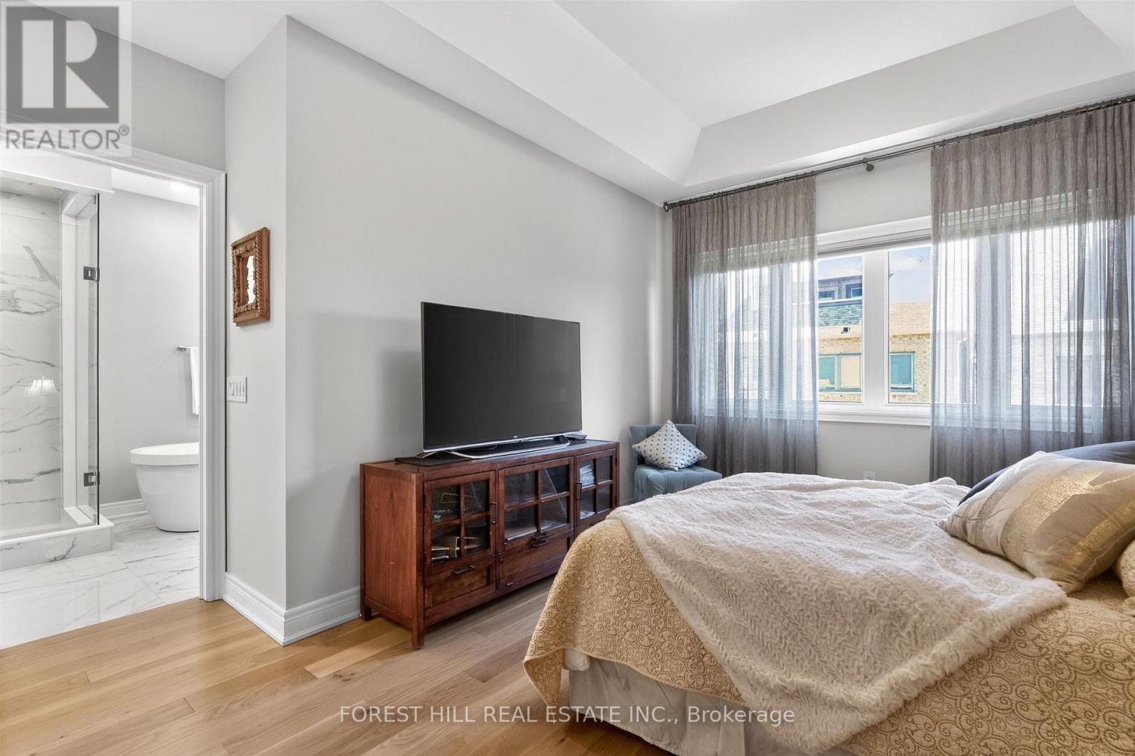 9 QUASAR AVENUE - 21
